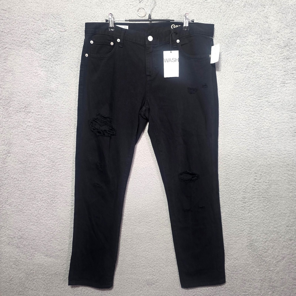 Gap 1969‎ Black Jeans Girlfriend Size 31R Distressed New with tags